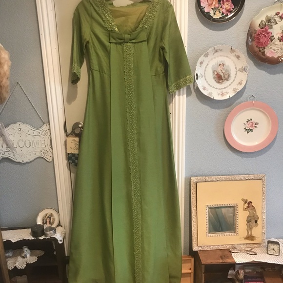 Rich Green vintage dress 💚👗 - Picture 4 of 8